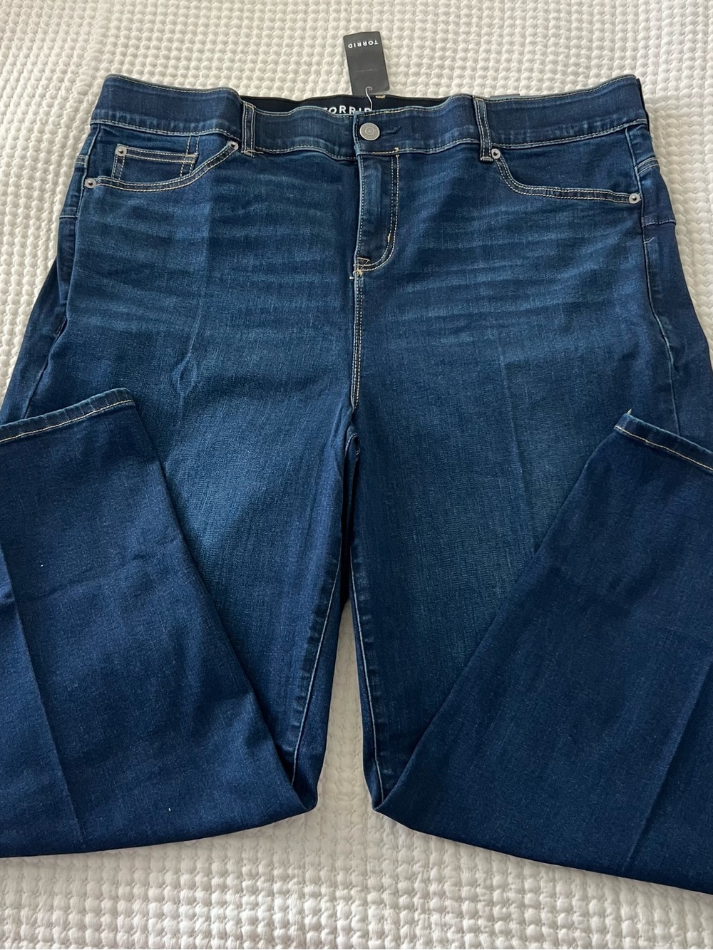 NWT Torrid Dark Blue Bombshell Wide Leg Super Soft Jeans